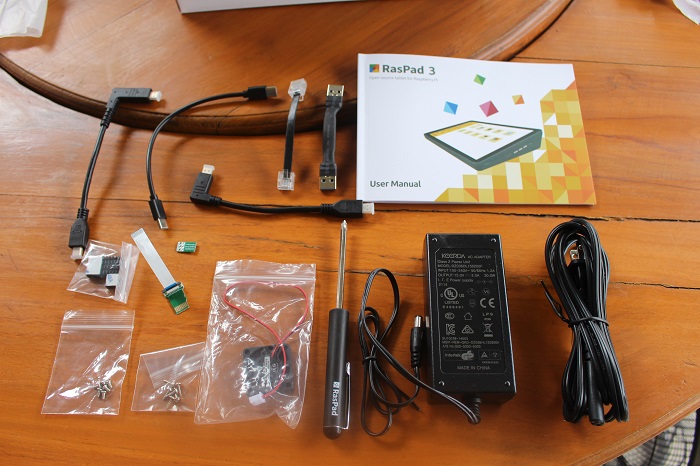 RasPad-3-user-manual-cables-power-supply