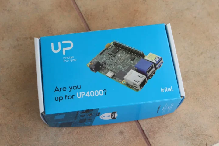 UP 4000 unboxing