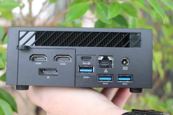 GEEKOM AS 6 PN53 MIni PC front view