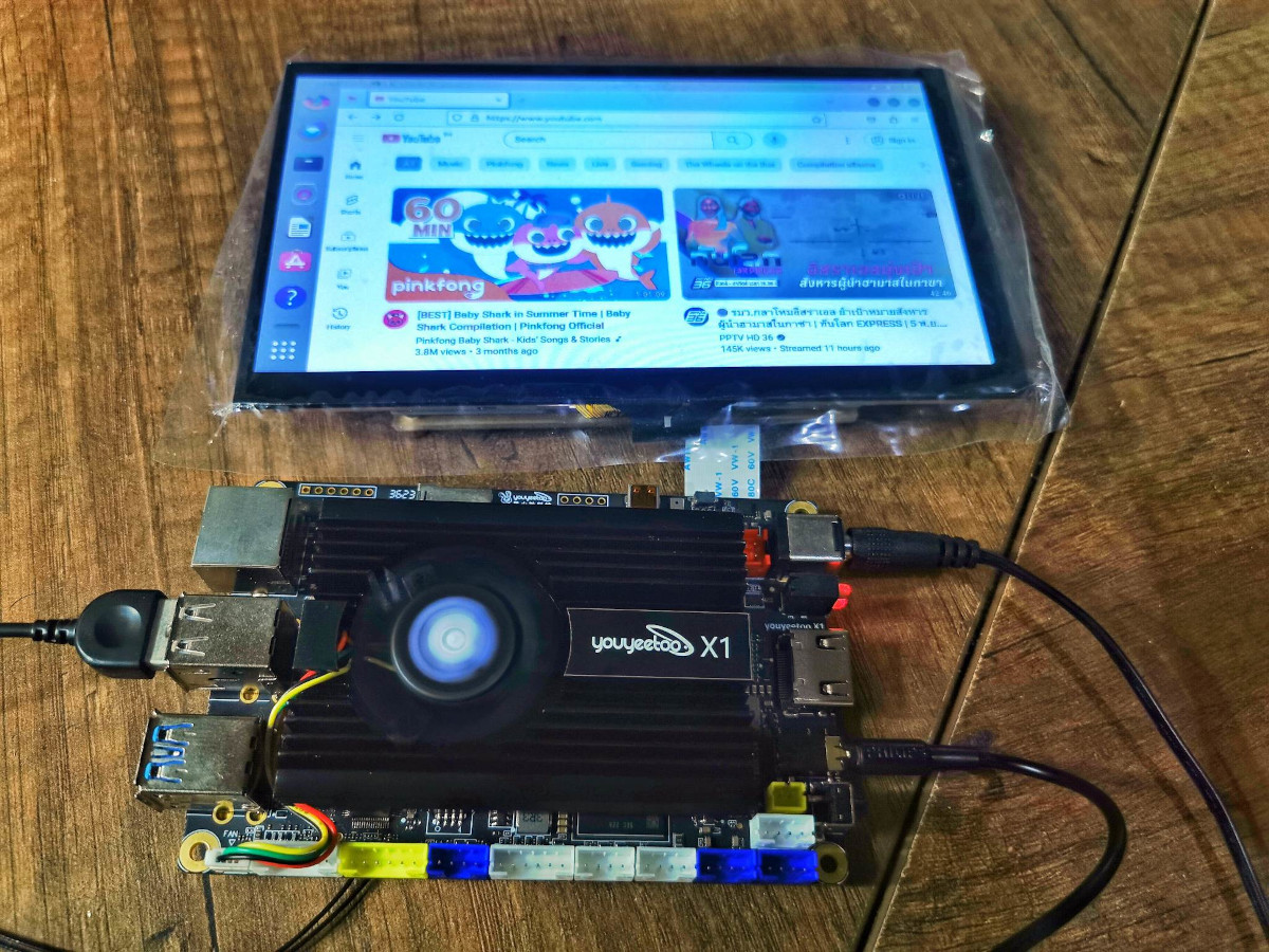 youyeetoo X1 SBC with YYT MIPI7LCD