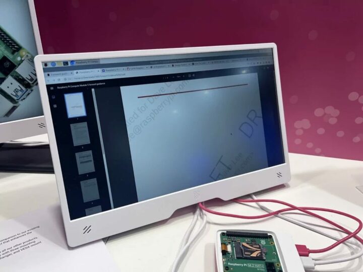Raspberry Pi 15.6 inch monitor