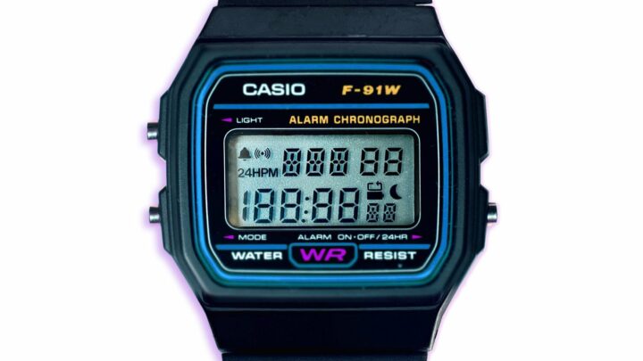 sensor watch pro display