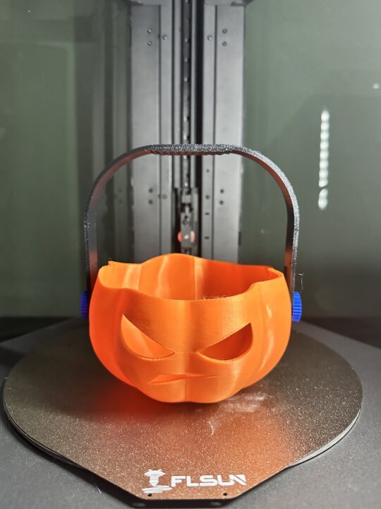 test print pumpkin bucket