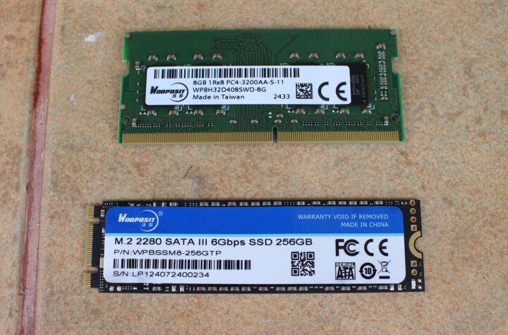 RAM 8GB SSD 256GB