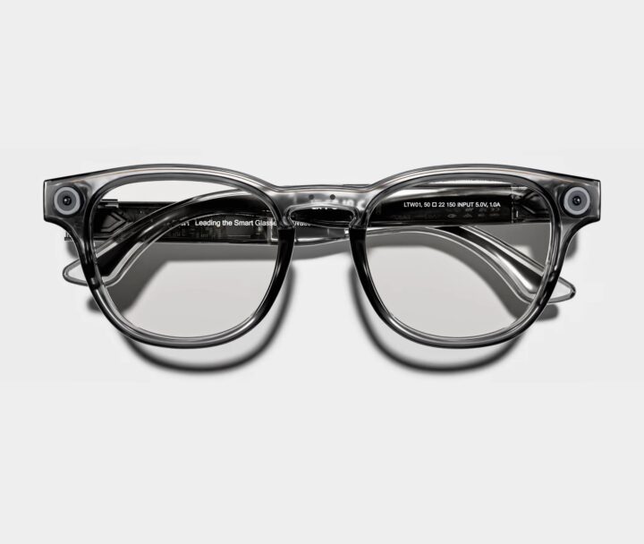 Looktech AI powered smart glasses