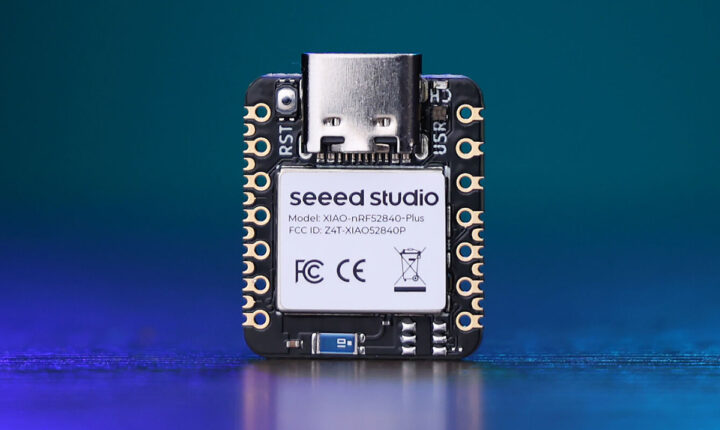 Seeed Studio XIAO nRF52840 Plus