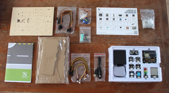 Smart City IoT Starter Kit unboxing