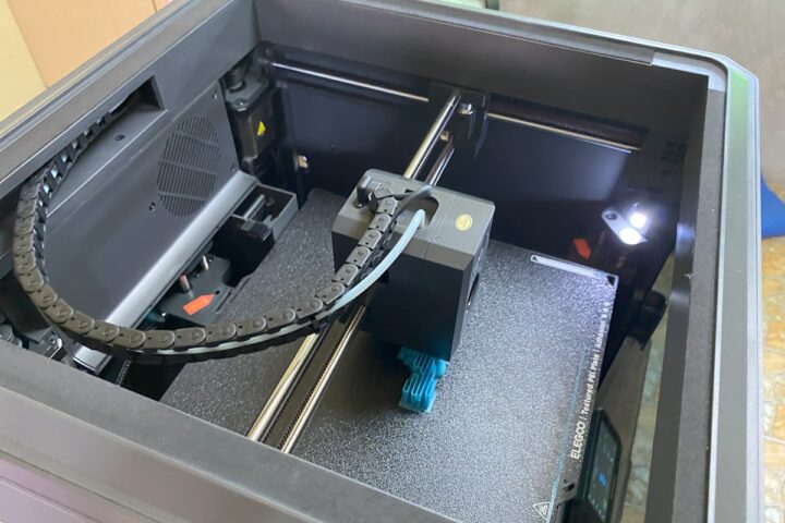 ELEGOO Centauri Carbon 3D printer The top cover