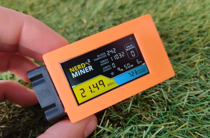 NerdMiner v2 NerdMiner v2