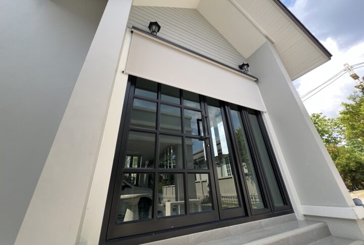 SmartWings ม่านอัจฉริยะ Motorized Outdoor Shades
