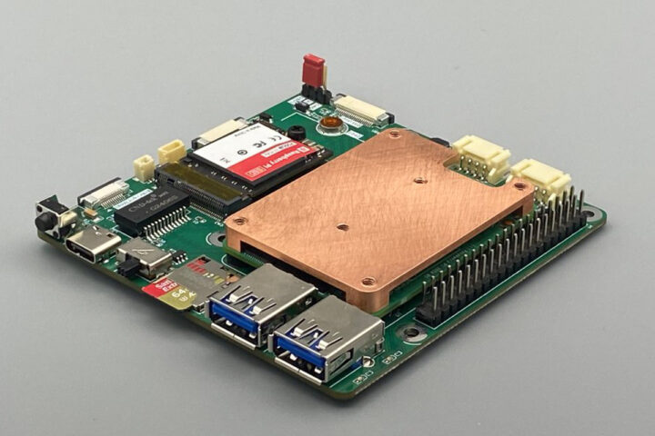 BentoIO CMX1 Low Profile IO Carrier Board for Raspberry Pi CM5