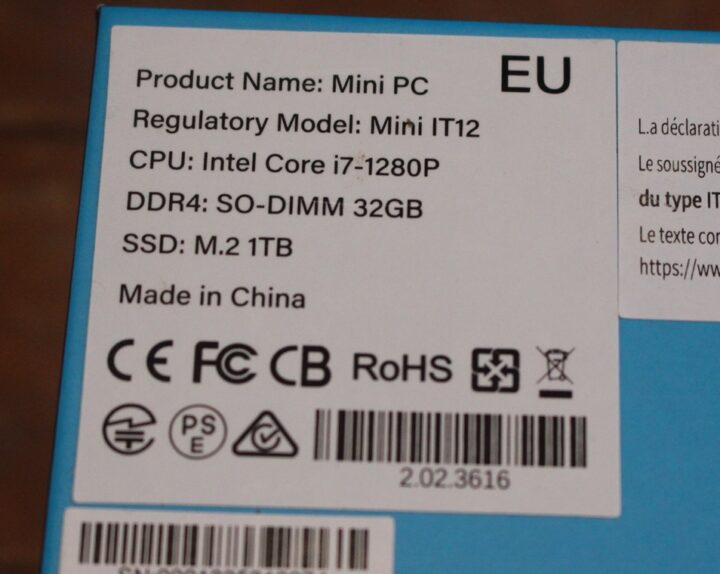 GEEKOM Mini IT12 label