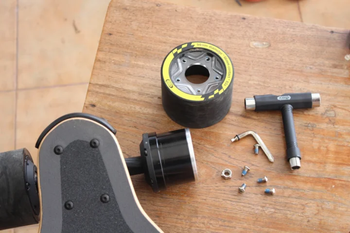 MEEPO V5 motorised wheel teardown
