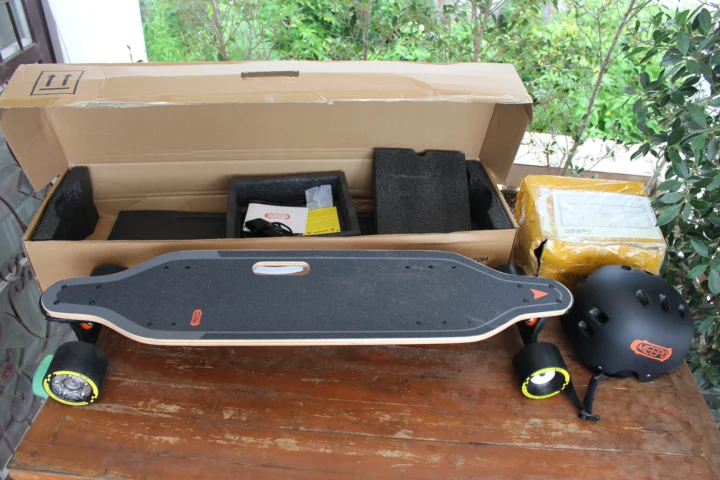 Meepo V5 electric skateboard unboxing