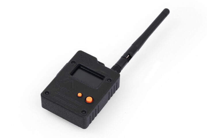 Wio Tracker L1 Pro LoRa based off grid messaging device