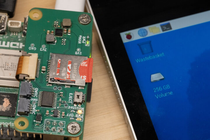 Raspberry Pi 5 microSD Express card