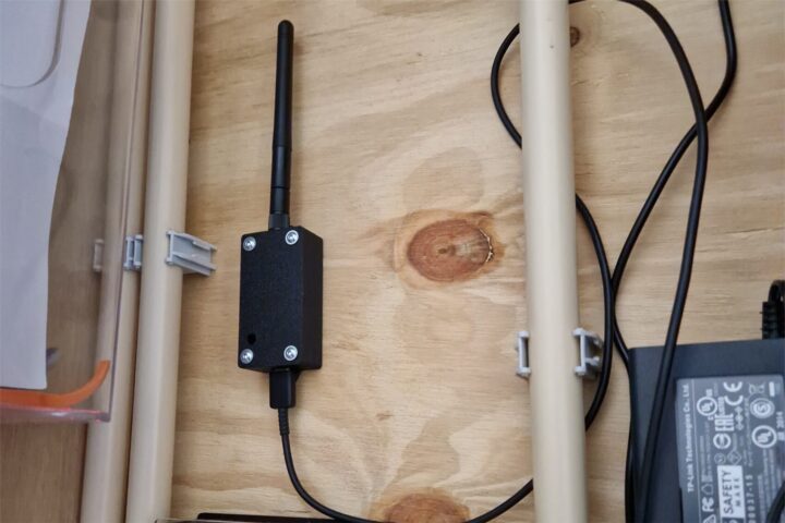 ESP32-C6 based sub GHz gateway mouted on the wall