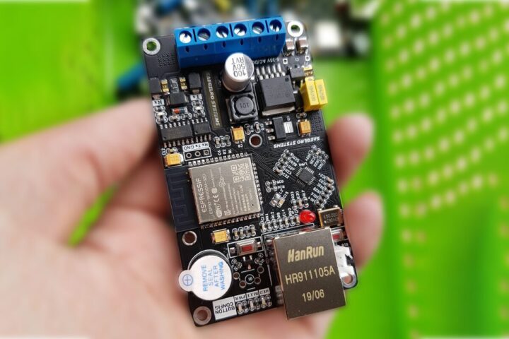 ESP32 Modbus RTUTCP Board