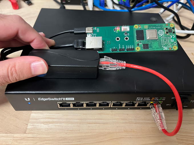 Xerxes Pi running on the POE power Xerxes Pi running on the POE power