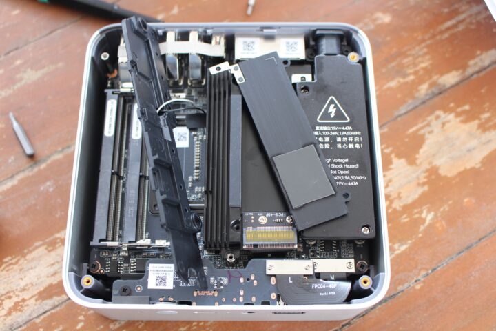 Beelink EQi13 Pro mini PC teardown2