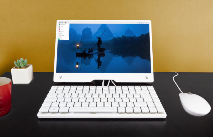 Raspberry Pi 500 Plus Keyboard PC