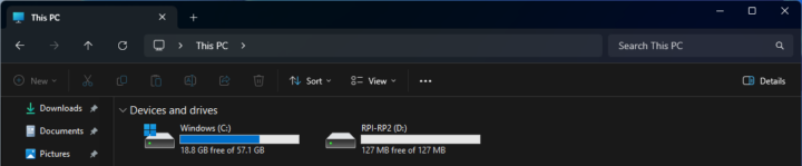 บอร์ดหลักมองเห็นไมโครคอนโทรเลอร์ RP2040 เป็น Mass Storage Device บอร์ดหลักมองเห็นไมโครคอนโทรเลอร์ RP2040 เป็น Mass Storage Device
