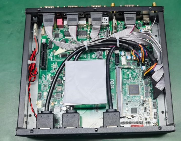 Jetway B903DMTX Internals Jetway B903DMTX Internals