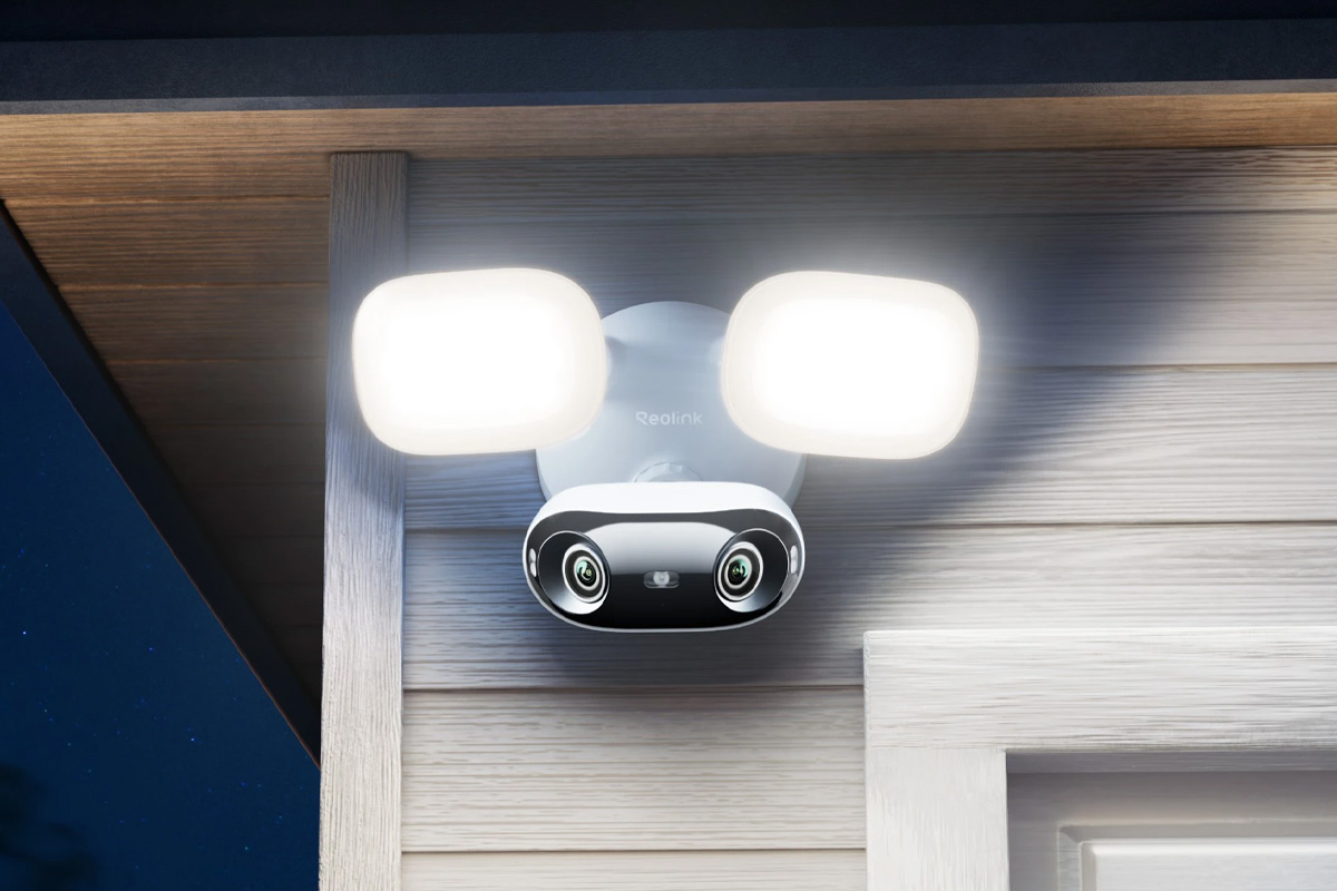 Elite Floodlight WiFi and PoE