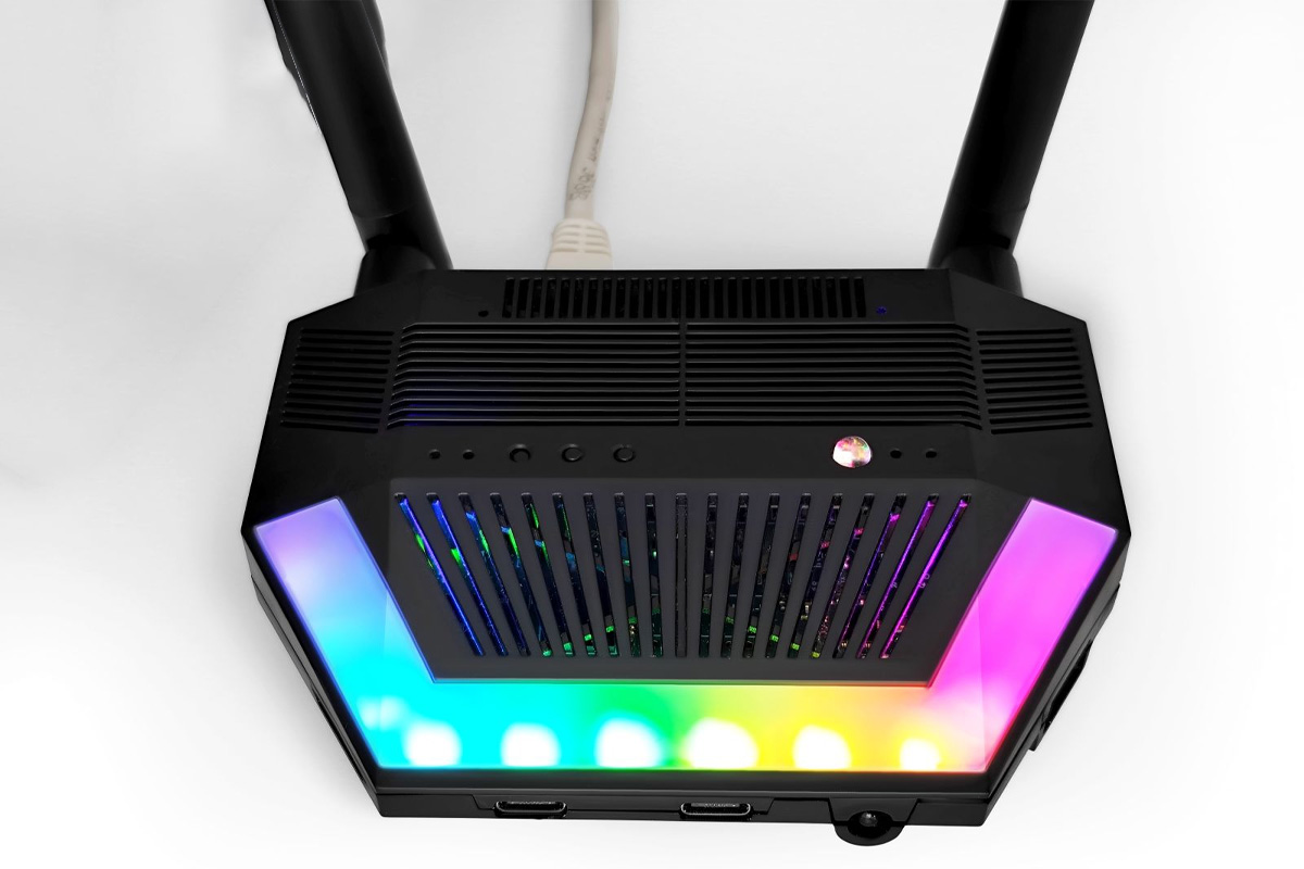 SLZB Ultima multi radio smart home gateway with ESP32-S3 Zigbee Z-Wave Matter or Thread