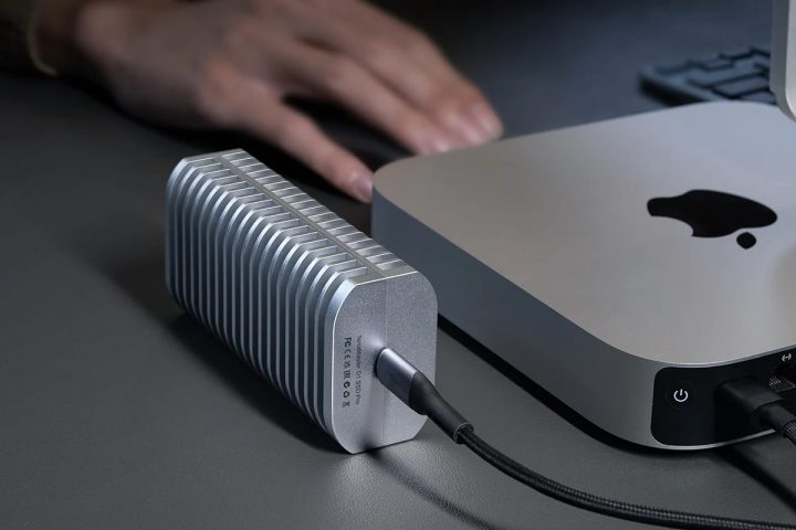 TerraMaster D1 SSD Pro connected to MAC Mini