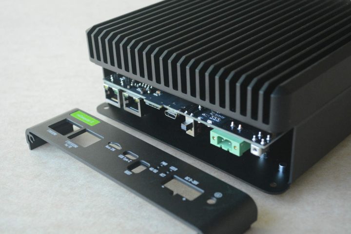 ถอดแผงฝั่งตรงข้าม