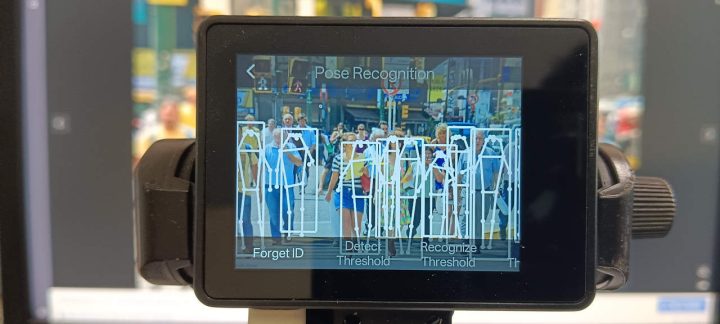 HUSKYLENS 2 AI camera Pose Recognition