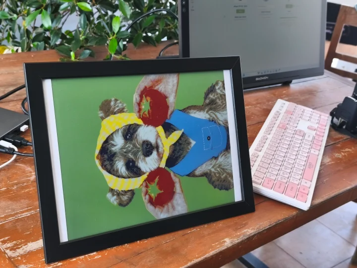 13.3 inch E ink display refresh the page