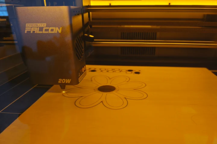 Creality Falcon A1 Pro cutting