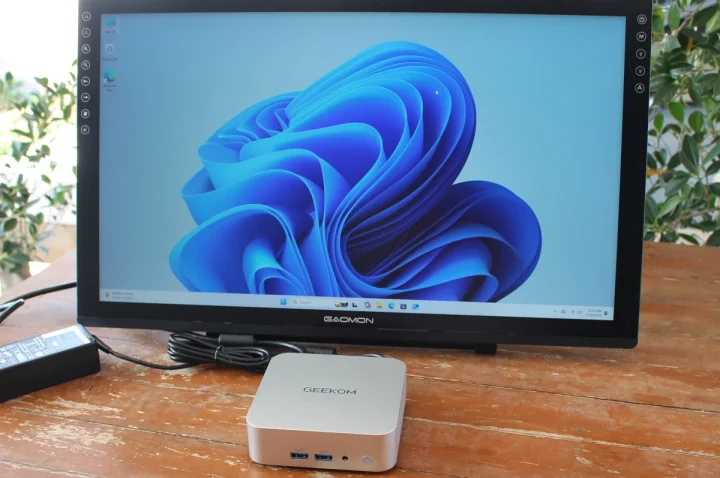 GEEKOM A5 Pro 2026 Edition mini PC windows 11 GEEKOM A5 Pro 2026 Edition mini PC windows 11