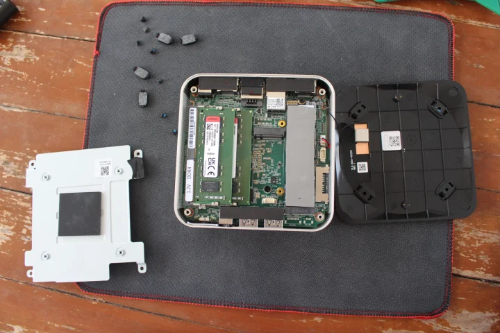 GEEKOM A5 Pro 2026 Edition teardownl GEEKOM A5 Pro 2026 Edition teardownl