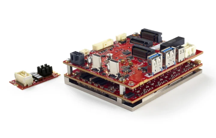 Intel Processor U300E COM Express Mini module GbE expansion