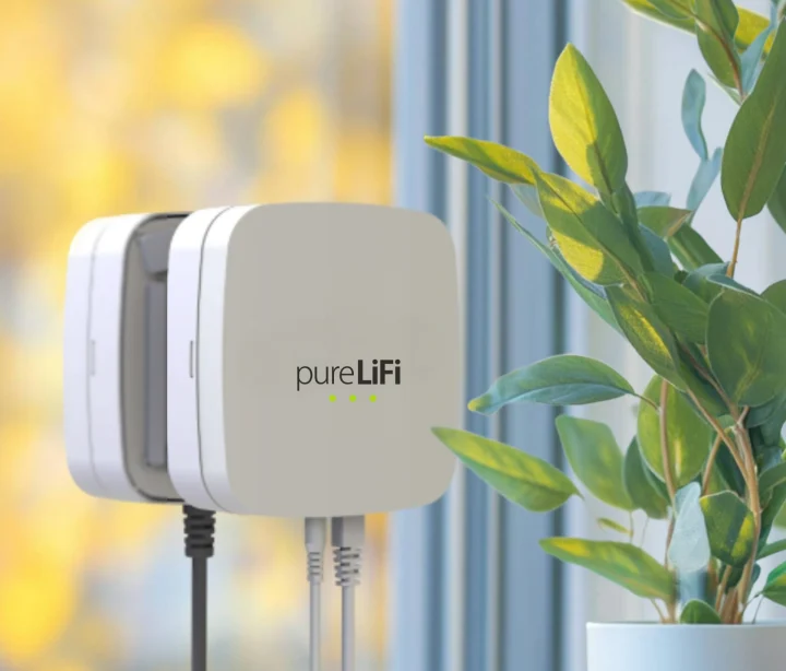 pureLifi gigabit broadband internet through windows