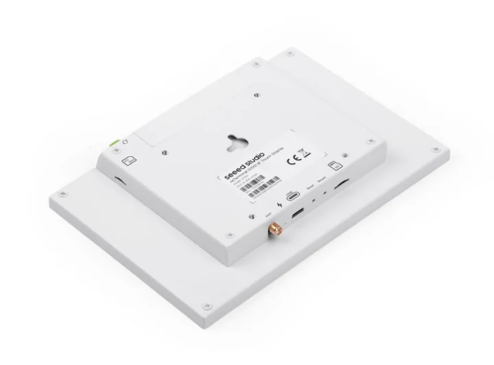 reTerminal D1001 8 inch ESP32-P4 touch display