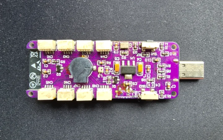 ESP32 board eight Qwiic connectors