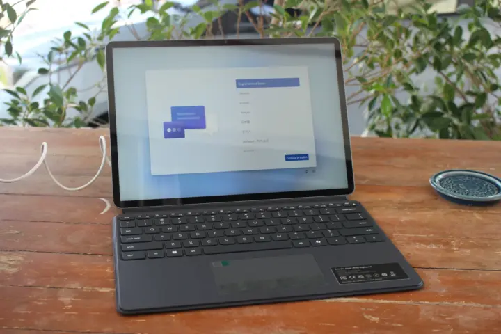 Khadas Mind xPlay Windows 11