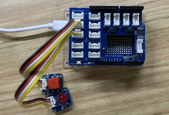 Arduino UNO R4 Digital Pin Arduino UNO R4 Digital Pin