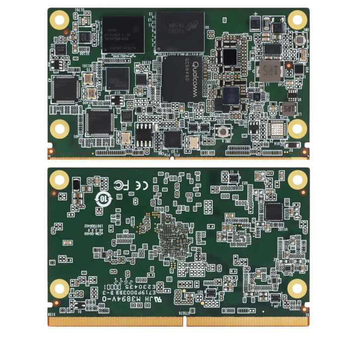 โมดูล uCOM-Q6490 SMARC 2.1 ด้านบนและด้านล่าง