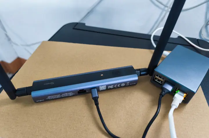 Dongle M with Raspberry Pi 4 (1)