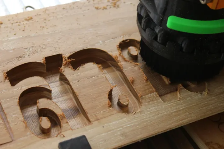 Engraving wood depth 10 mm