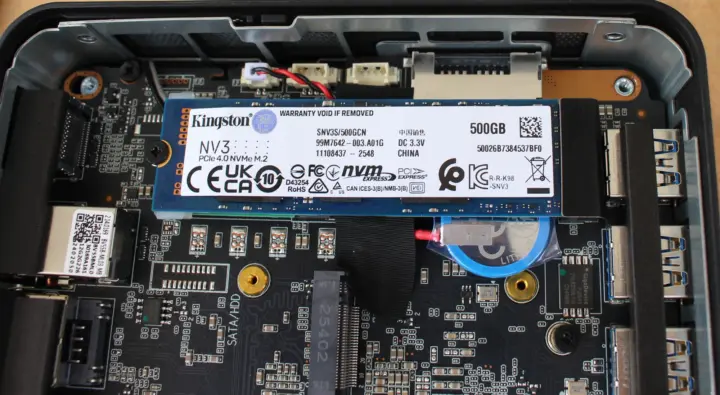 M.2 2280 PCIe SSD NVMe 500GB and M.2 2242 SSD slot M.2 2280 PCIe SSD NVMe 500GB and M.2 2242 SSD slot