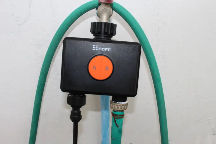 SONOFF Hydro DUO water hose connection