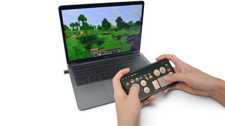 KeyMod supports phone-based gamepad controls for playing Minecraft on a laptop