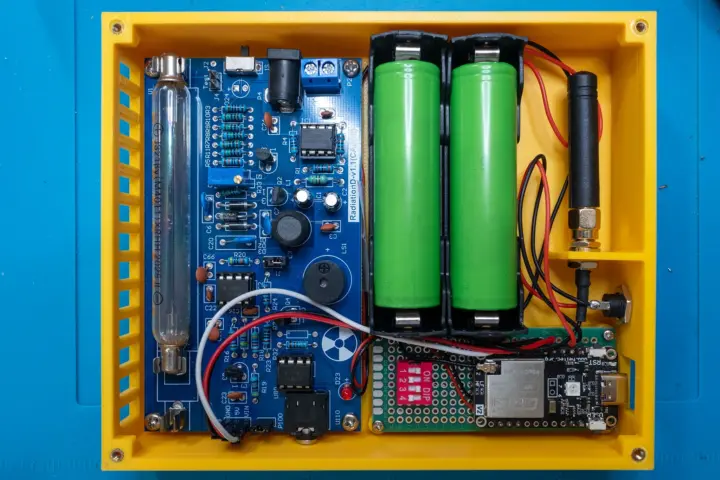 เครื่องนับไกเกอร์แบบ LoRa