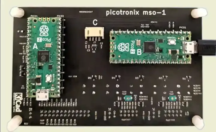 โมดูลหลักที่ติดตั้งบอร์ด Raspberry Pi Pico 2 สองตัว